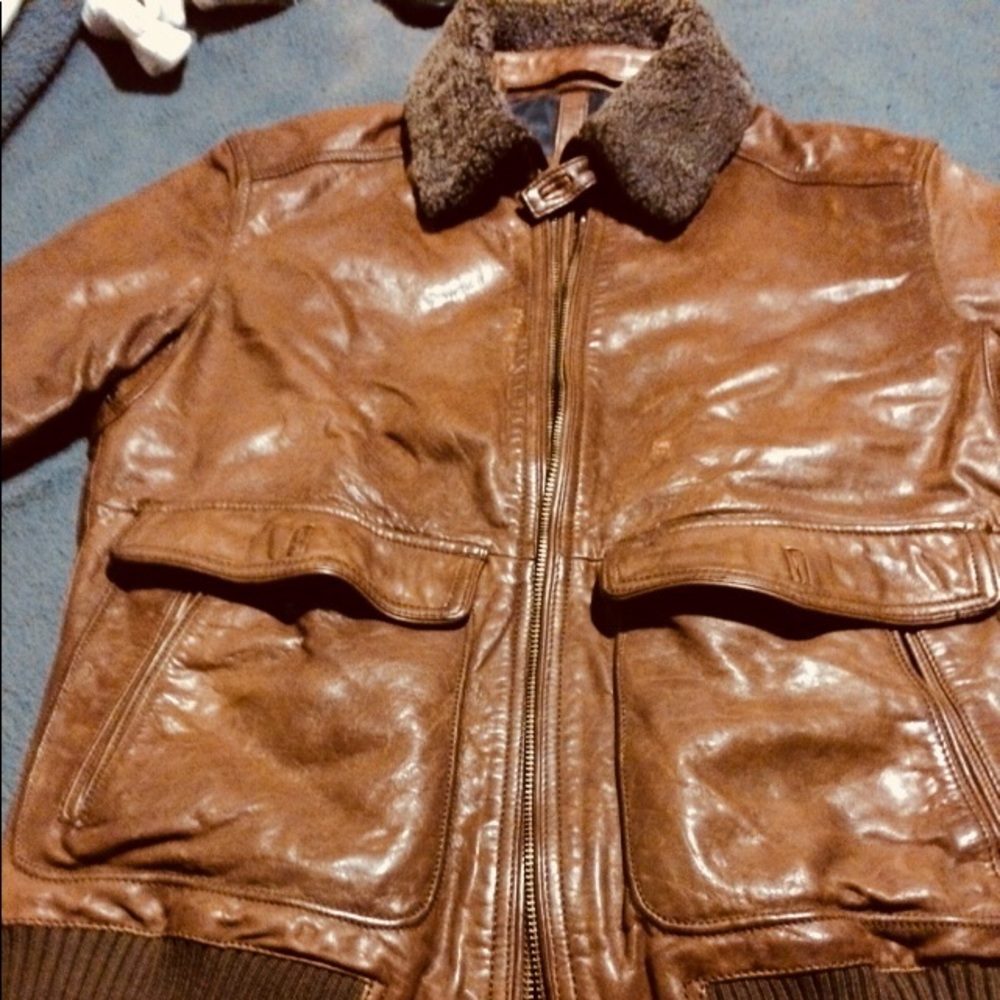 Massimo Dutti leather jacket.